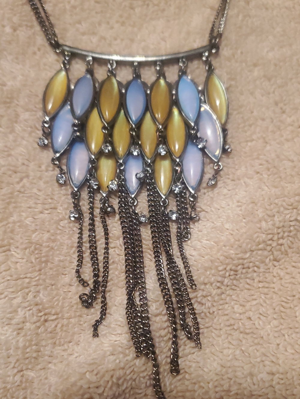 Necklace - Picture 4 of 5